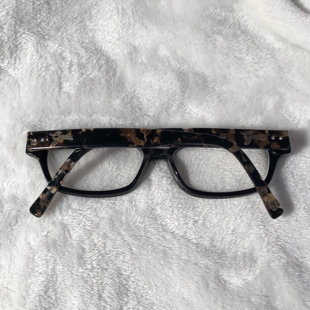 Glasses - Picture 2 of 2